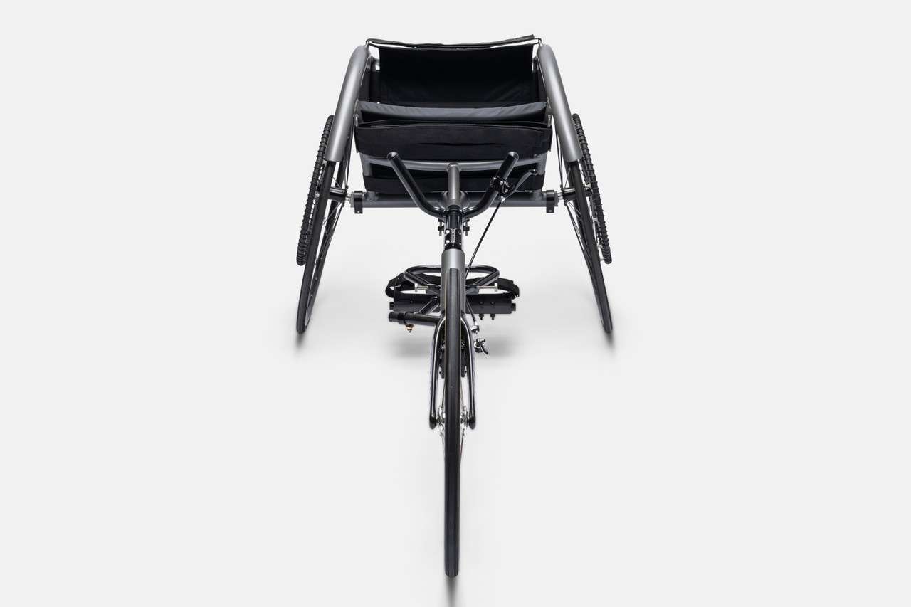 Frontal view of the Top End Eliminator OSR Racing Wheelchair - I Cage - Manual racing wheelchair designed for speed and stability with an open frame for easier entry and exit.